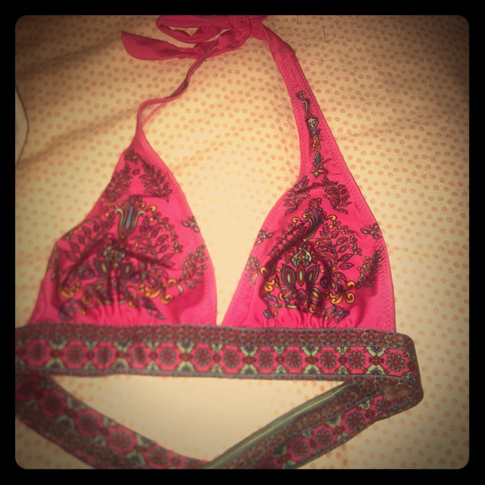 Vibrate Bikini Top - Picture 3 of 7